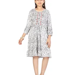 BAESD Striped Round Neck Cotton A-Line Dress-picture-43