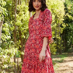 Athena Floral Printed A-Line Dress-picture-35