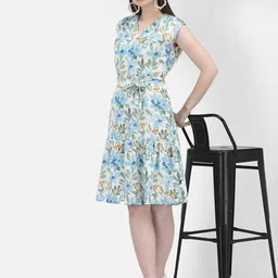 Crimsoune Club Floral Printed V-Neck Cap Sleeves Knee Length Fit & Flare Dress-26