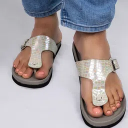 THE MADRAS TRUNK Printed T-Strap Flats-47