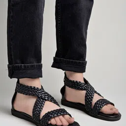 Shoetopia Girls Textured Open Toe Flats-5