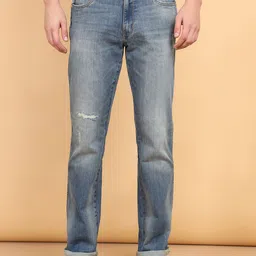 Wrangler Men Millard Straight Fit Mildly Distressed Stretchable Jeans-image-27