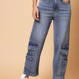 plusS Women Blue Clean Look Mid-Rise Light Fade Cropped Cotton Jeans-24