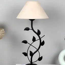 TU CASA Cream & Black Frustum Shaped Table Lamp-4