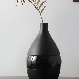 Decor de Maison Vesera Black Ceramic Vase-image-93