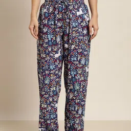 MBeautiful Women Navy Blue & White Floral Print Lounge Pants-picture-6