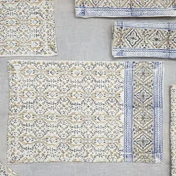 DESIGN GAATHA Cream Coloured & Blue 6 Pieces Floral Printed Table Mats With Table Runner image 4