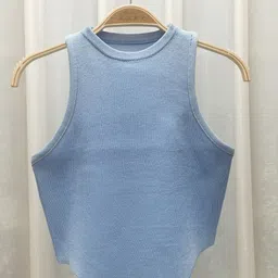 StyleCast Sleeveless Fitted Top-picture-40
