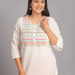 SUTI Embroidered Round Neck Regular Top-28