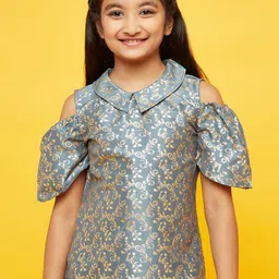 Aks Kids Girls Floral Printed Shirt Collar Cold-Shoulder Shirt Style Top-image-45
