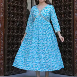 KPF Women Floral Embroidered Sequinned Floral Anarkali Kurta-53