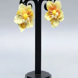 Flosaira Artificial Beads Beaded Floral Lumos Earrings-13
