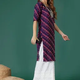 Anouk Rustic Women Pack Of 4 Abstract Printed Crepe Kurta image 5