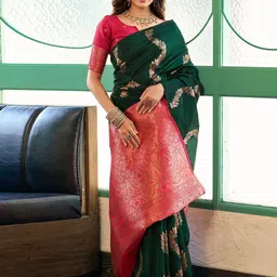 DIVASTRI Ethnic Motifs Zari Silk Blend Banarasi Saree-image-76