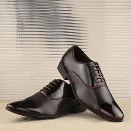 House of Pataudi Men Textured Formal Derbys-image-60
