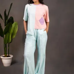 THE BEHRUZ THEORY Colourblocked Round Neck T-Shirt With Trousers-picture-49