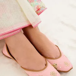 JAYPORE Women Embellished Mojaris with Embroidered Flats-image-12