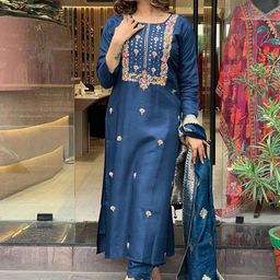 Divyadham Textiles Women Ethnic Motifs Embroidered Regular Thread Work Kurta with Pyjamas & With Dupatta-picture-13