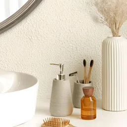 Claymistry 2-Pcs Off-White Fluted Ceramic FlowerVase-picture-29
