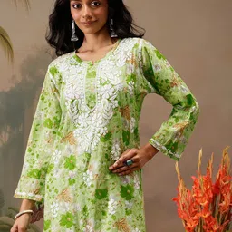 ADA Floral Embroidered Thread Work Thread Work Kurti-picture-34