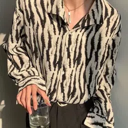 StyleCast Men Original Animal Opaque Printed Casual Shirt-image-60