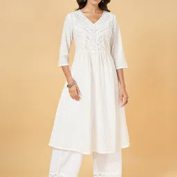 RANGMANCH BY PANTALOONS V Neck Embroidered Thread Work Anarkali Kurta-image-66