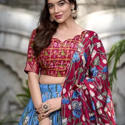 A TO Z CART Printed Ready to Wear Lehenga & Unstitched Blouse With Dupatta image 2