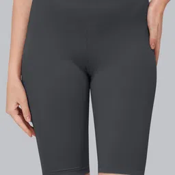 Soie Women Mid Rise Soft Polyamide Spandex Mid Thigh Length Cycling Shorts-image-69