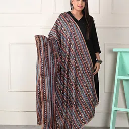 Apratim Floral Printed Silk Dupatta-27