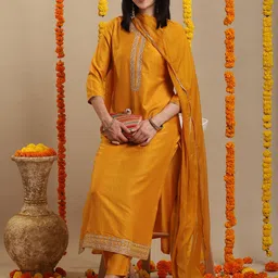 DIVASTRI Women Yoke Design Regular Thread Work Kurta with Trousers & With Dupatta-image-96
