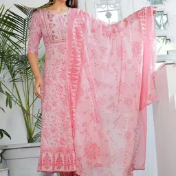 Art Avenue Women Floral Printed Anarkali Kurta with Trousers & Dupatta-picture-47