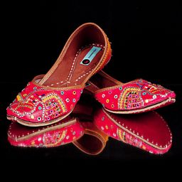 PehnawaCraft Ethnic Embellished Mojaris-33