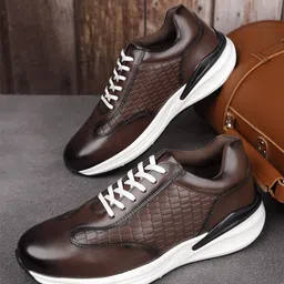 LOUIS STITCH Men's American Tan Leatherette Fashion Sneaker Cushioned Casual Shoes-image-58