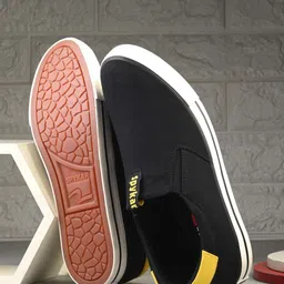SPYKAR Men Textured Canvas Slip-On Sneakers-picture-0