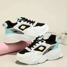 Shoetopia Girls Colourblocked Sneakers-38