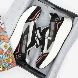 The Souled Store Men White Colourblocked Lightweight Sneakers-image-86