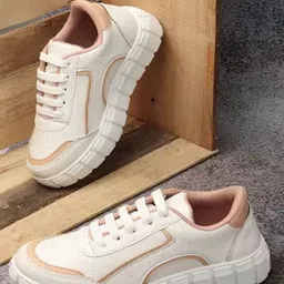 FEET RUNNER Women Colourblocked Lace-Up Sneakers-image-46