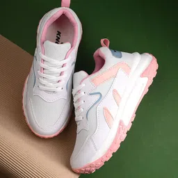knoos Women Colourblocked Lightweight Sneakers-image-11