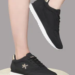 HRX by Hrithik Roshan Women Woven Design Sneakers-40