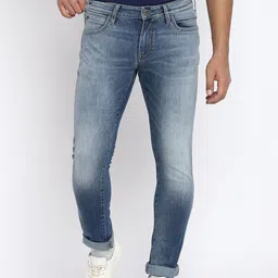 Wrangler Men Blue Skinny Fit Low-Rise Low Distress Heavy Fade Jeans-image-89