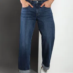Calvin Klein Jeans Men Straight Fit Light Fade Jeans-image-64