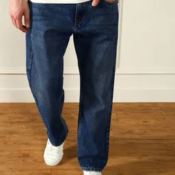 Dennis Lingo Men Relaxed Fit Pure Cotton Light Fade Jeans-image-65