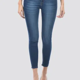 Numero Uno Women Skinny Fit Light Fade Clean Look Cropped Jeans-image-73