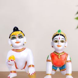 Aura White Figurine Showpiece-picture-30