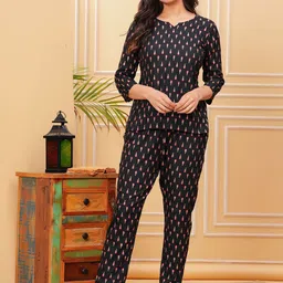 KPF Women Printed Night suit-image-8