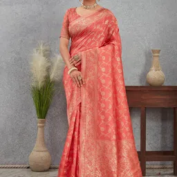 BerMondsey Floral Woven Design Zari Celebrity Saree-picture-24