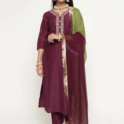 INCHEME Yoke Design Notch Neck Kurta With Trousers & Dupatta-picture-12