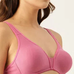 Berry's Intimatess Solid Seamless Medium Coverage Bra BI-CT-106B image 4
