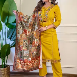 URMIR FASHION Women Floral Embroidered Regular Thread Work Kurta with Trousers & With Dupatta-picture-44