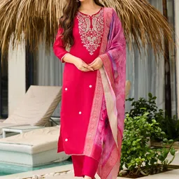 URMIR FASHION Women Floral Embroidered Regular Thread Work Kurta with Trousers & With Dupatta-picture-33